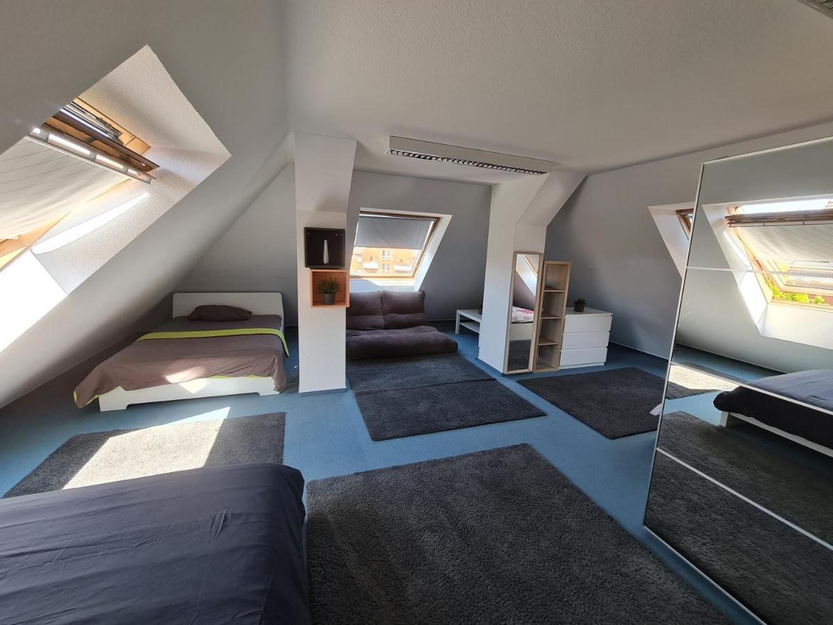 6 Bedroom Private Apartment & Lounge Rostock Zewnętrze zdjęcie